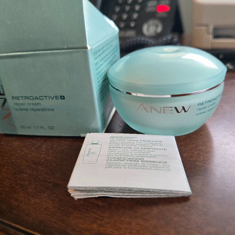 Vintage Avon Anew Retroactive+ Repair Cream - 50ml / 1.7 oz - NIB
